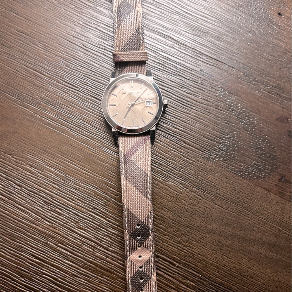 Women’s Burberry watch